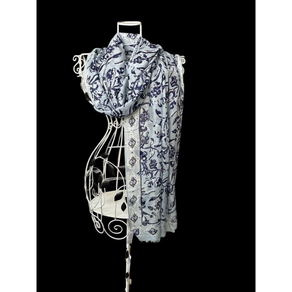 Vera Bradley Perennials Misty Surf Blue Rayon Scarf With Fringe 30" x 75" NWT